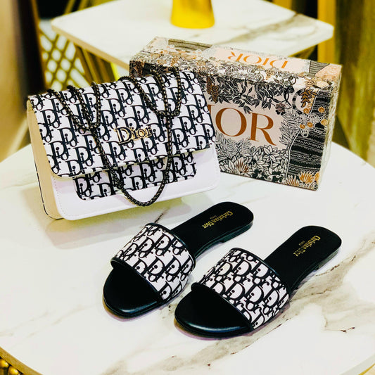 Trendy Shoulder Bag with Matching Slides – Classic Look